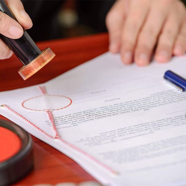 Công chứng hợp đồng tặng cho quyền sử dụng đất